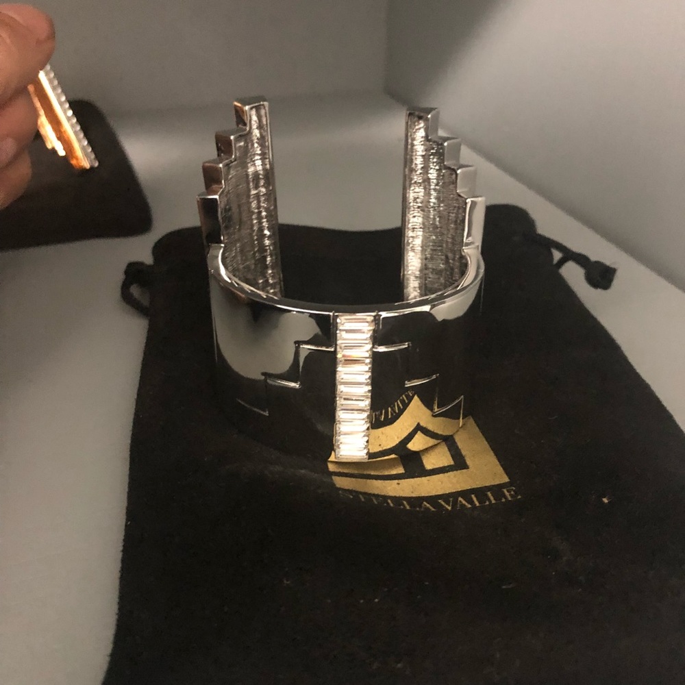 Gorgeous never worn, cuff bracelet!